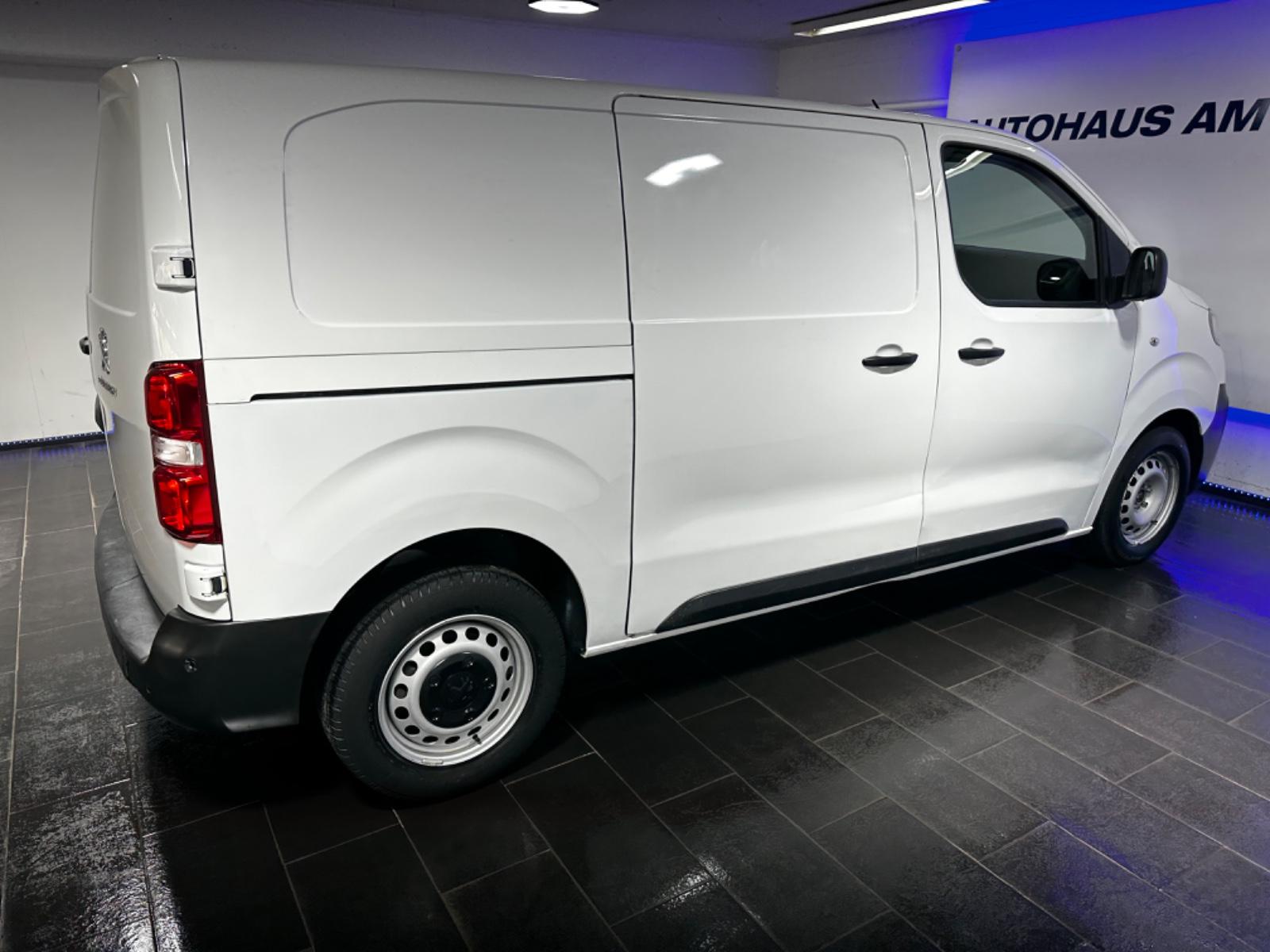 Peugeot Expert Kasten Premium L2 CAM 2xPDC SPUR APPLECAR