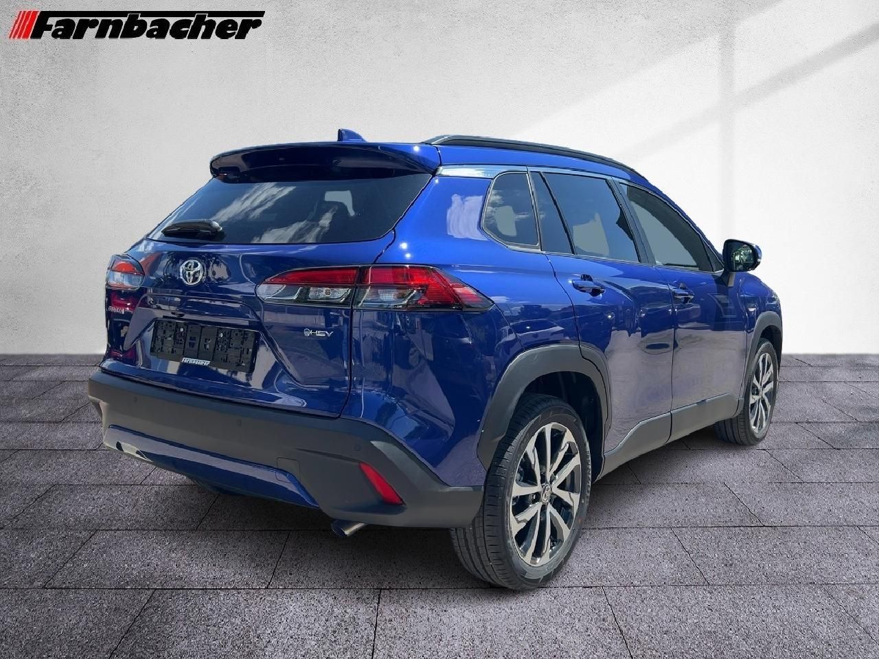 Fahrzeugabbildung Toyota 2.0 Hybrid Team D *Aktion bis 30.09.