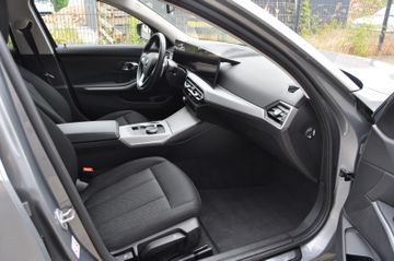 BMW 318 - 12