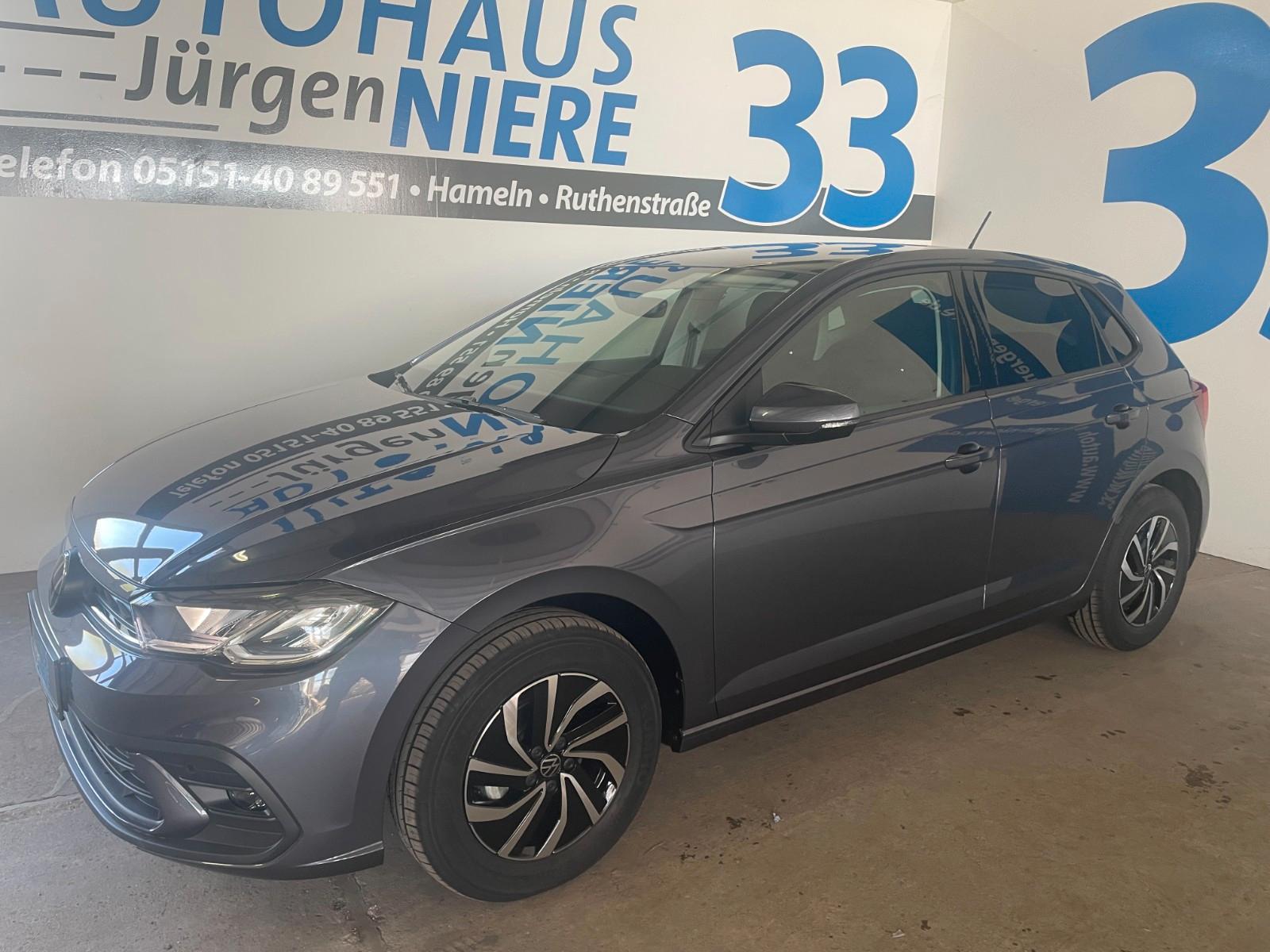 Volkswagen Polo VI 1.0 TSI DSG ALU/RFK/LED