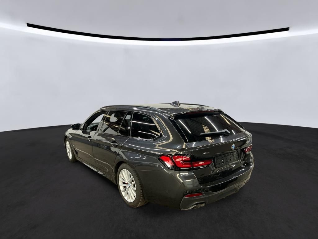 BMW 520d 2.0 M Sport xDrive Steptronic M Sport Pro|S foto 5