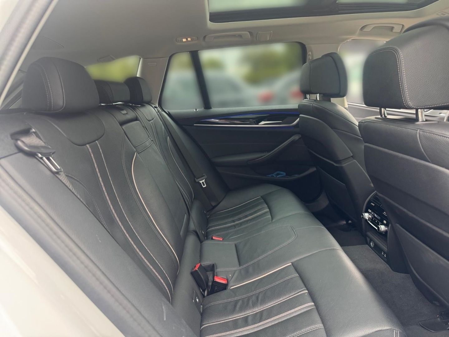 BMW 530 d xDrive Luxury Line Touring Panorama Park-A foto 20