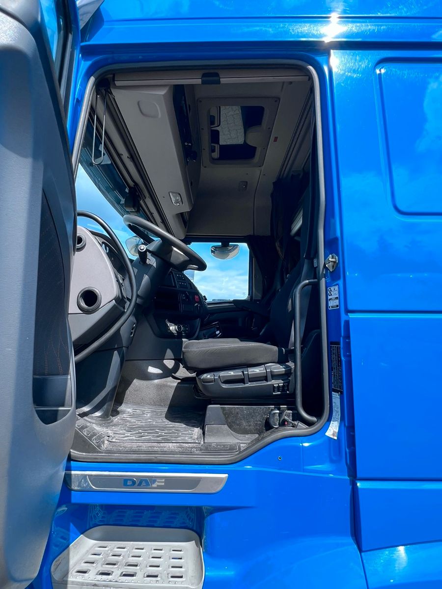 Fahrzeugabbildung DAF XF 480 FT, SC, Intarder