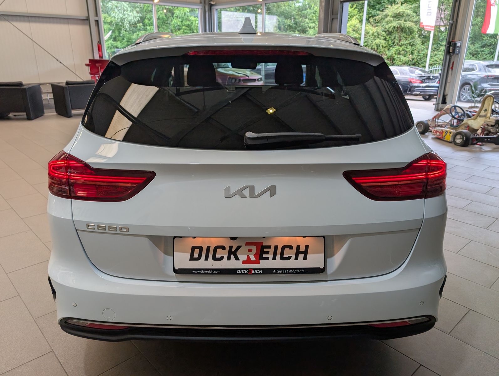 Fahrzeugabbildung Kia cee'd Sportswagon 1.5 DCT Ultimate LED CAM ACC