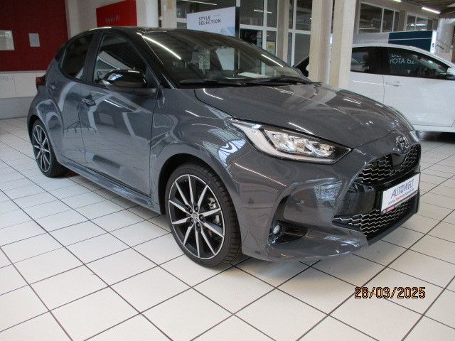 Fahrzeugabbildung Toyota Yaris Hybrid GR Sport