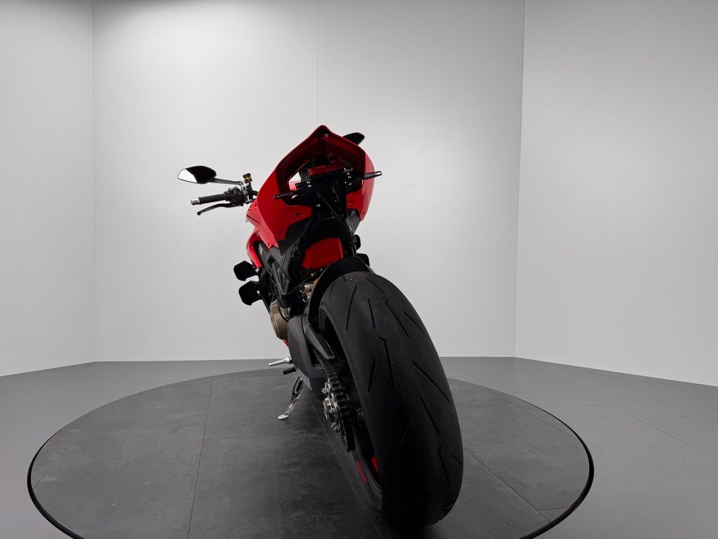 Fahrzeugabbildung Ducati STREETFIGHTER V4 S *1. HAND *TOP-ZUSTAND