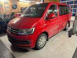 Volkswagen T6 Caravelle - Volkswagen T6 Caravelle: Automatik