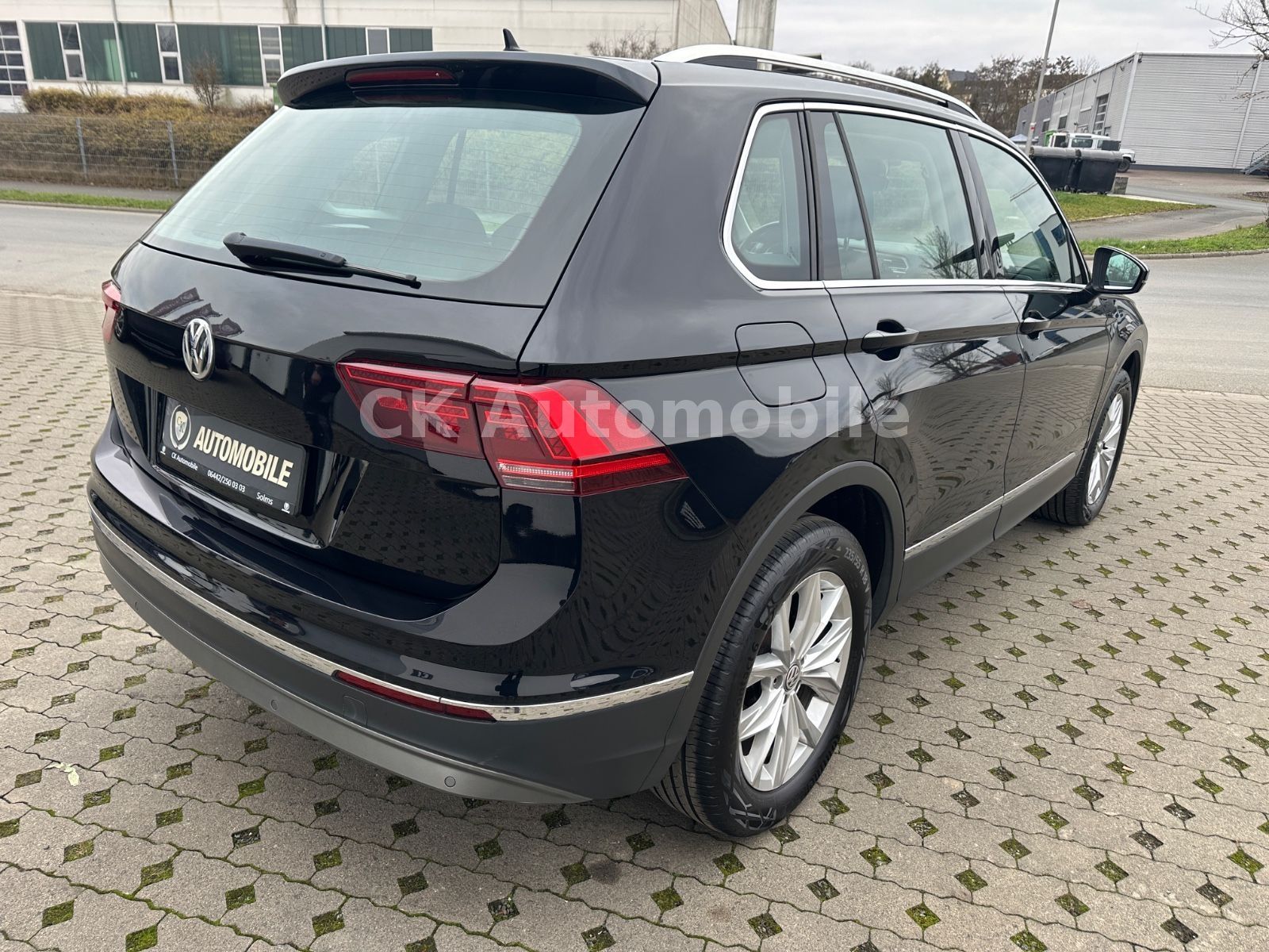 Fahrzeugabbildung Volkswagen Tiguan 2.0TDI Highline BMT 4Motion/DSG/Navi/LED