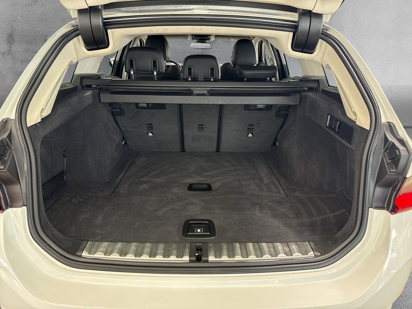 BMW 3 Series d Touring AUTOMATIK LC PLUS PDC LED DAB, миниатюра 15