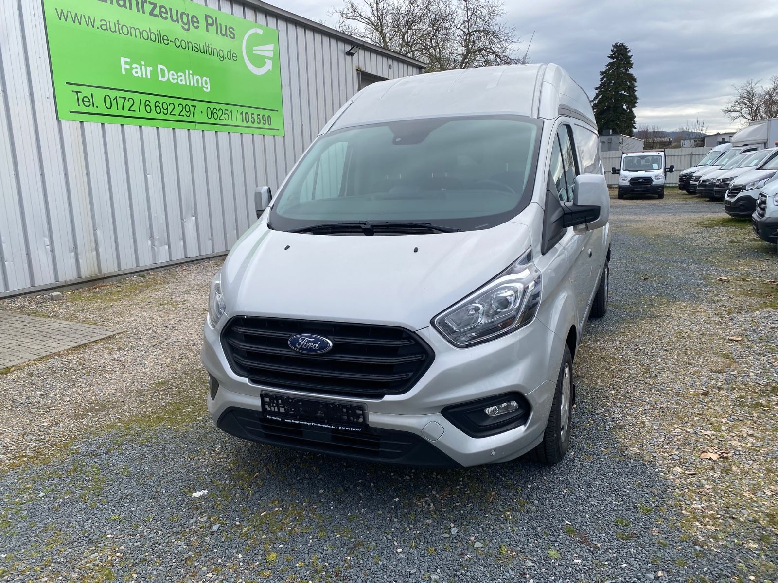 Fahrzeugabbildung Ford Transit Custom Kasten 300 L2 H2Trend,AHK,SHg,