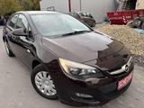 Opel Astra Selection/Scheckheft/Tempomat/Klima/USB/TÜ - Opel Astra Gebrauchtwagen in Hagen