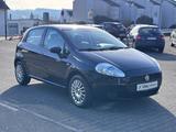 Fiat Grande Punto 1.4 8V Feel *KLIMA*ALCANTARA*2-HAND - schwarze Fiat Grande Punto