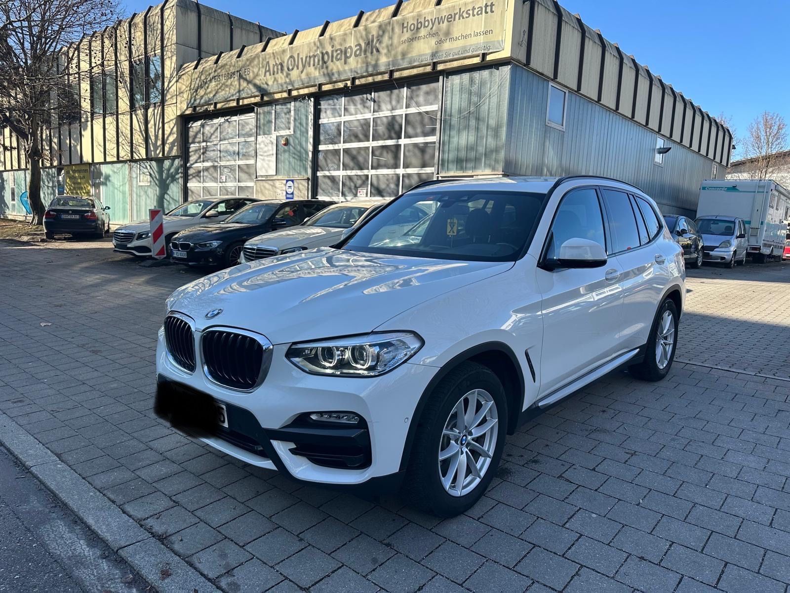 BMW X3 xDrive20i xLine LED Rückfahrkamera