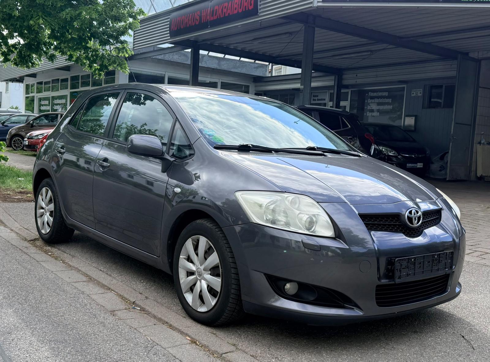 Toyota Auris 2.0 D4-D Executive/Keyless/PDC