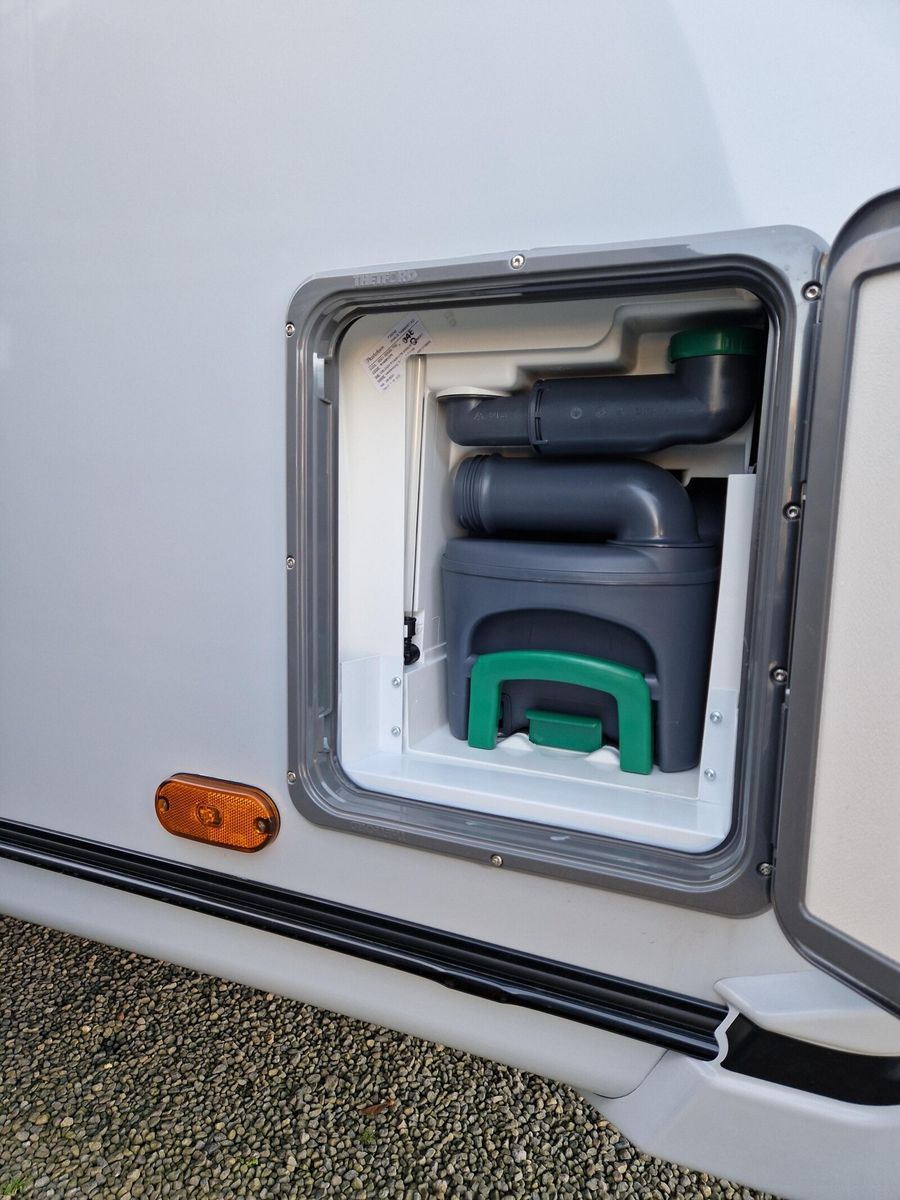 Fahrzeugabbildung Knaus Sport 420 QD