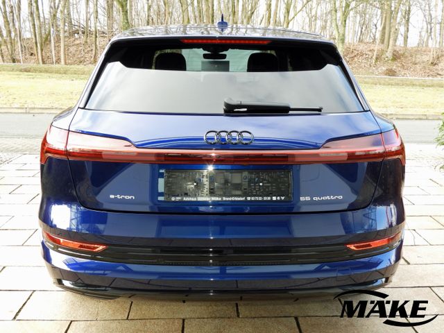 Q8 e-tron Black 55 quattro LEDER MATRIX RFK B&O 