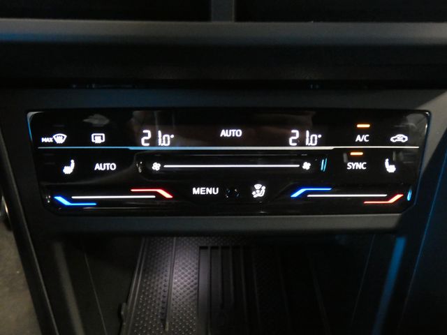 Taigo 1.5 TSI R-Line DSG KAMERA IQ LIGHT