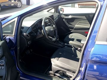 Ford Fiesta - 9