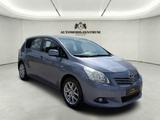 Toyota Verso Executive | 7*Sitzer | Rückfahrkamera | - Toyota Verso: Automatik