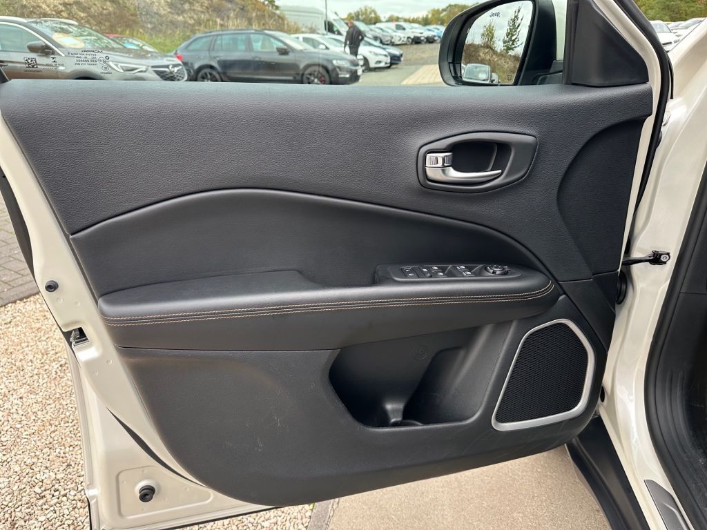 Jeep Compass 2.0 MultiJet Active Drive Autom. Limited – Bild 18