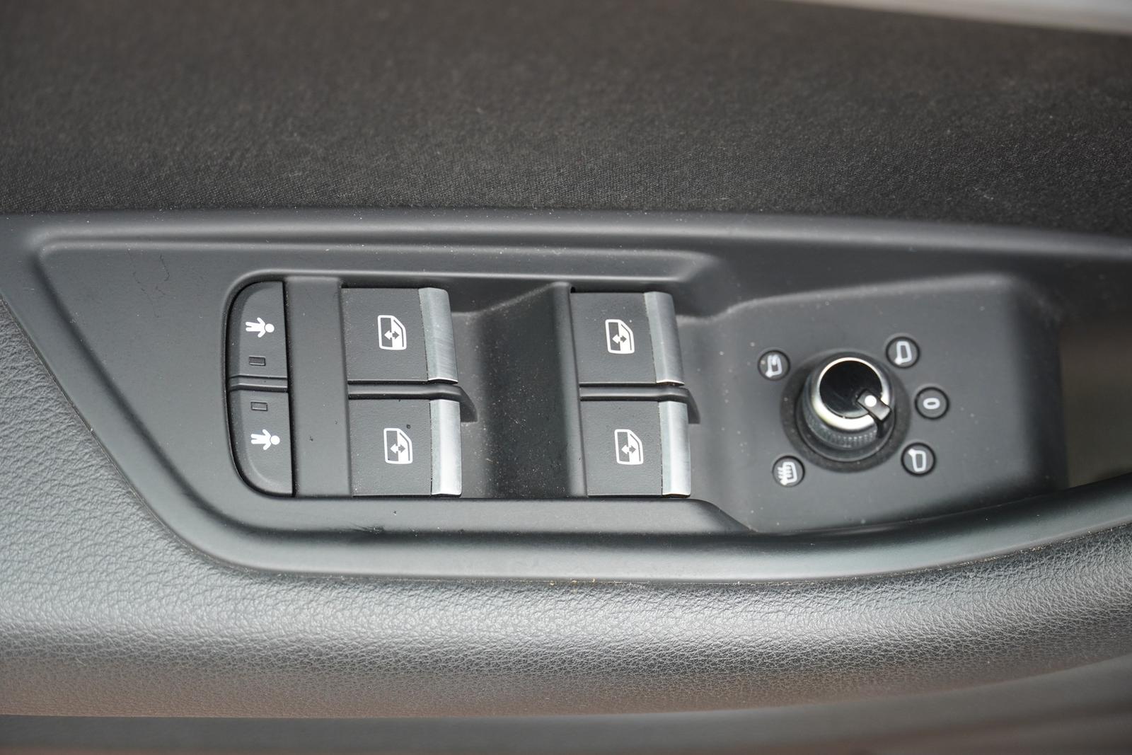Audi A4 Avant 1.4 TFSI Navi Tempomat Xenon Keyless-Go