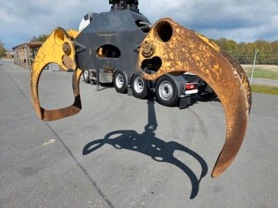 Fahrzeugabbildung Volvo FH 540 8x4 EU6 Retarder Lenk/Lift KESLA LK 9,4m