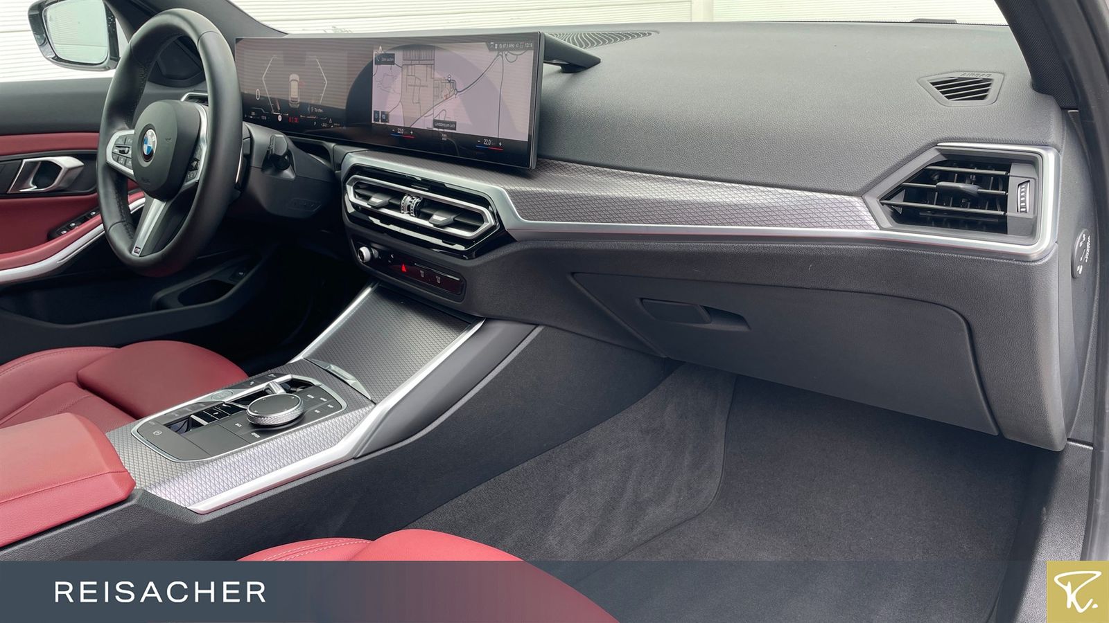 BMW 330d Tou M Sport Pro AHK DAPro.adLED RFK foto 13