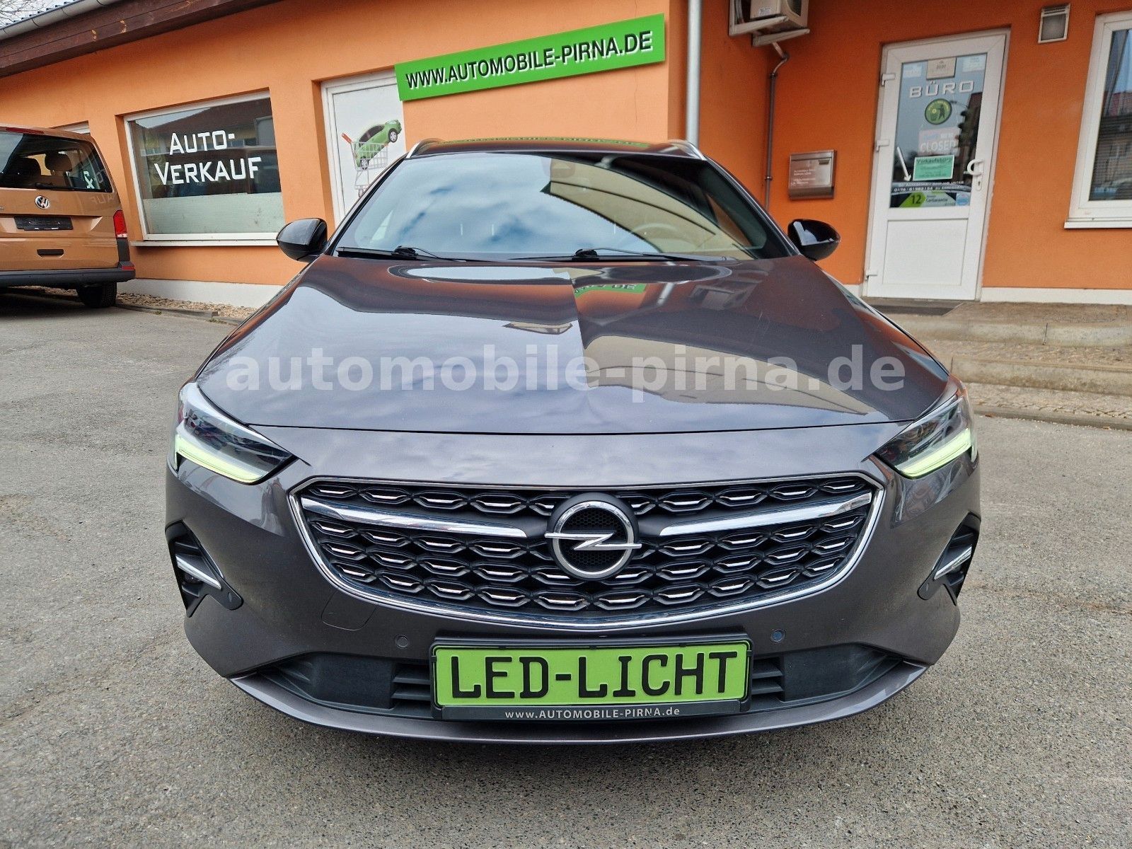 Insignia B Sports Tourer Elegance 1.5D Automatik