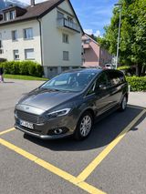 Ford S-Max 2,0TDCi Bi-Turbo 154kW Titanium PShift...
