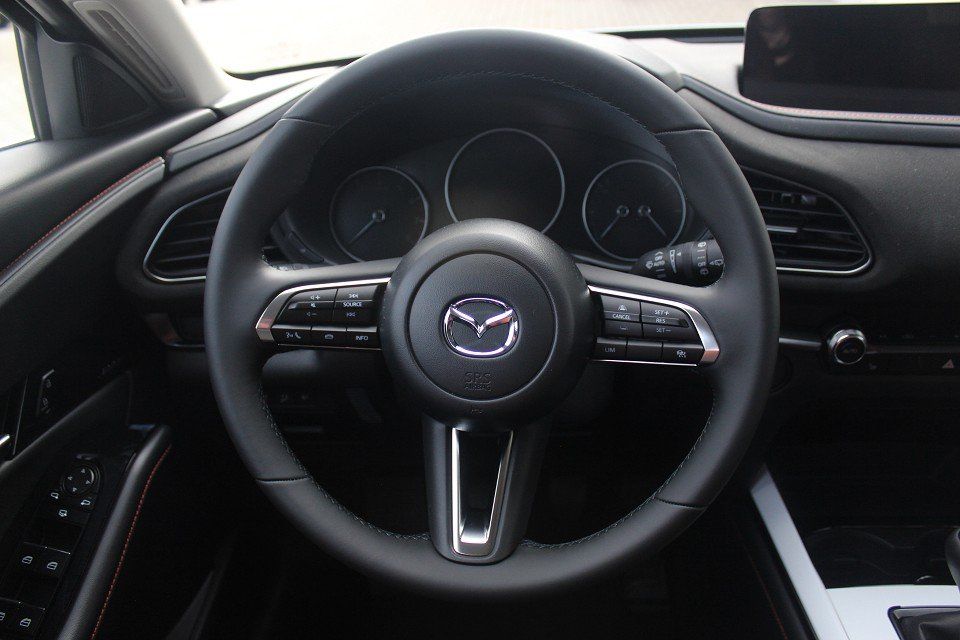 Fahrzeugabbildung Mazda CX-30 2025 M-Hybrid Nagisa G-140 AT *Juni-Aktion
