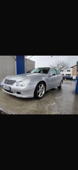 Mercedes-Benz Mercedes W203 Cl203 C200 Automatik Sport-E... - Mercedes-Benz C 200 mit Diesel-Antrieb: Coupé