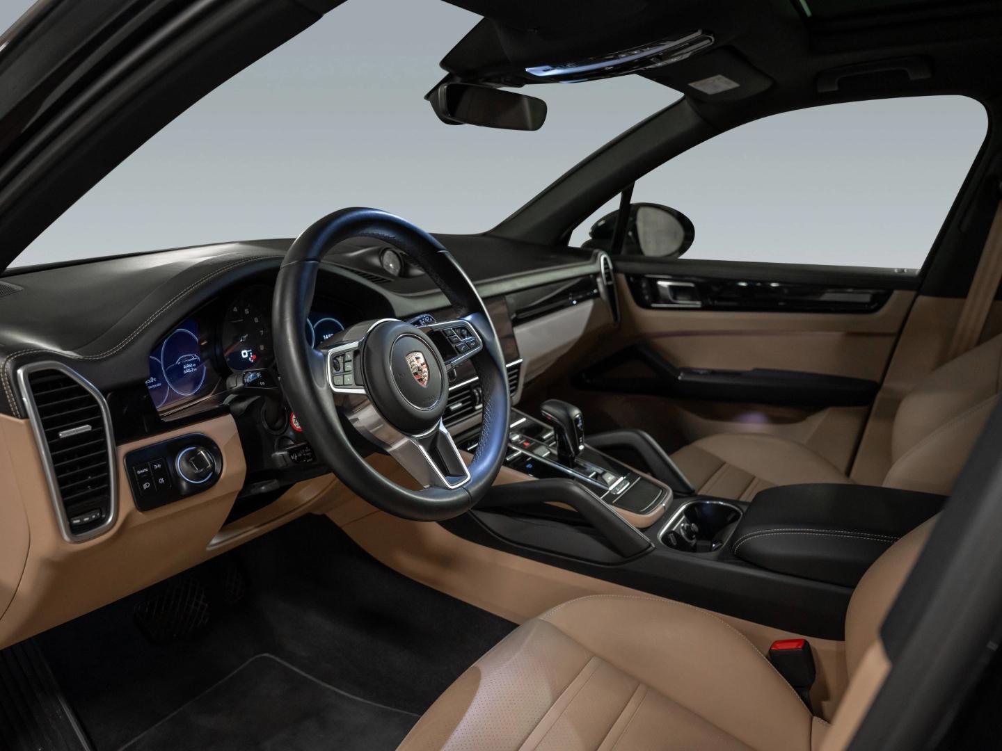 Porsche Cayenne Platinum Edition InnoDrive Surround View, миниатюра 4
