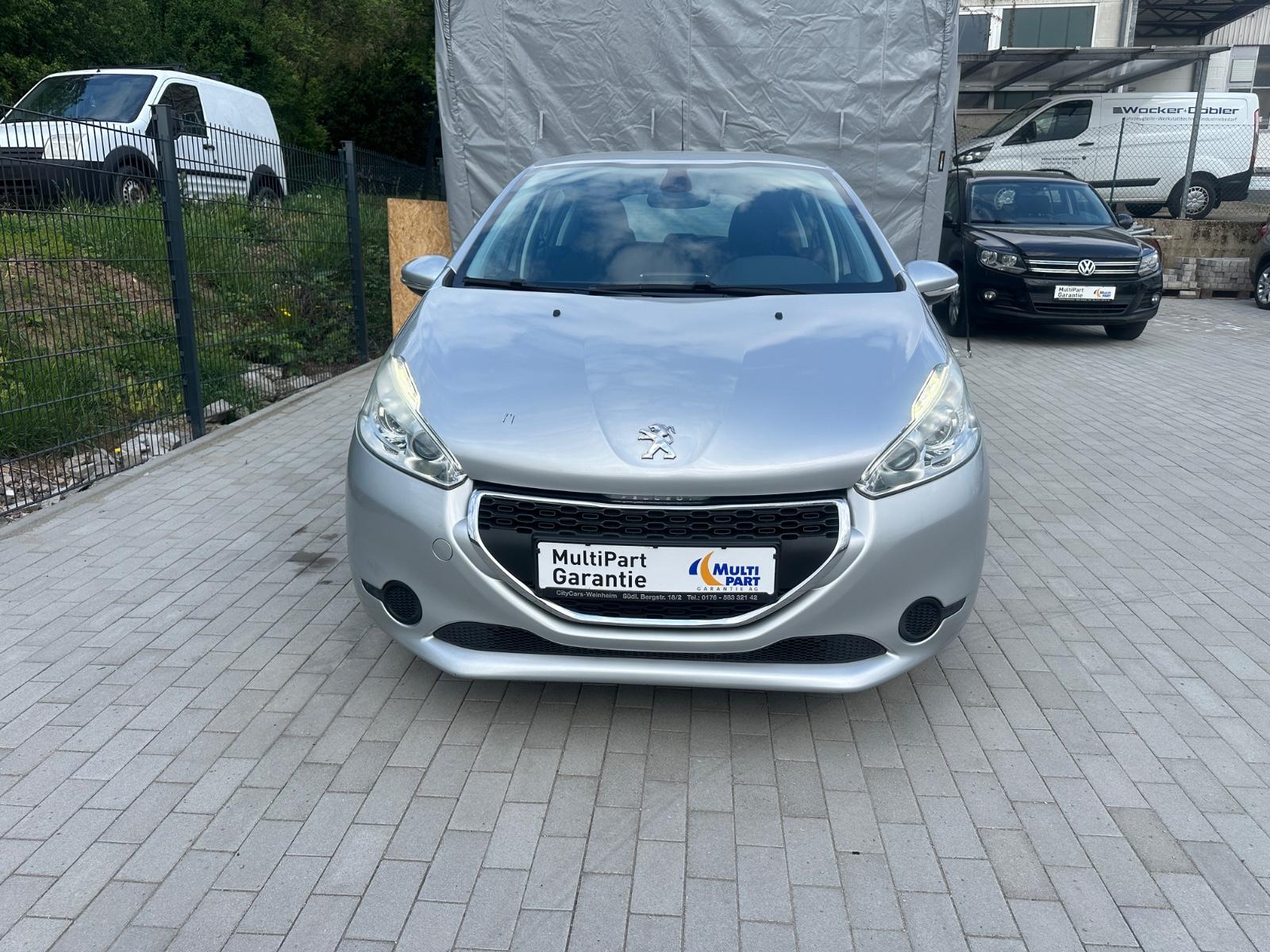 Peugeot 208 Active 44TKM/Klima/PDC