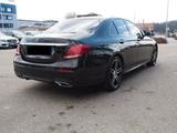 Mercedes-Benz E 220 d AMG Line Autom. AMG Line - gebrauchte Mercedes-Benz E 220 aus dem Jahr 2016