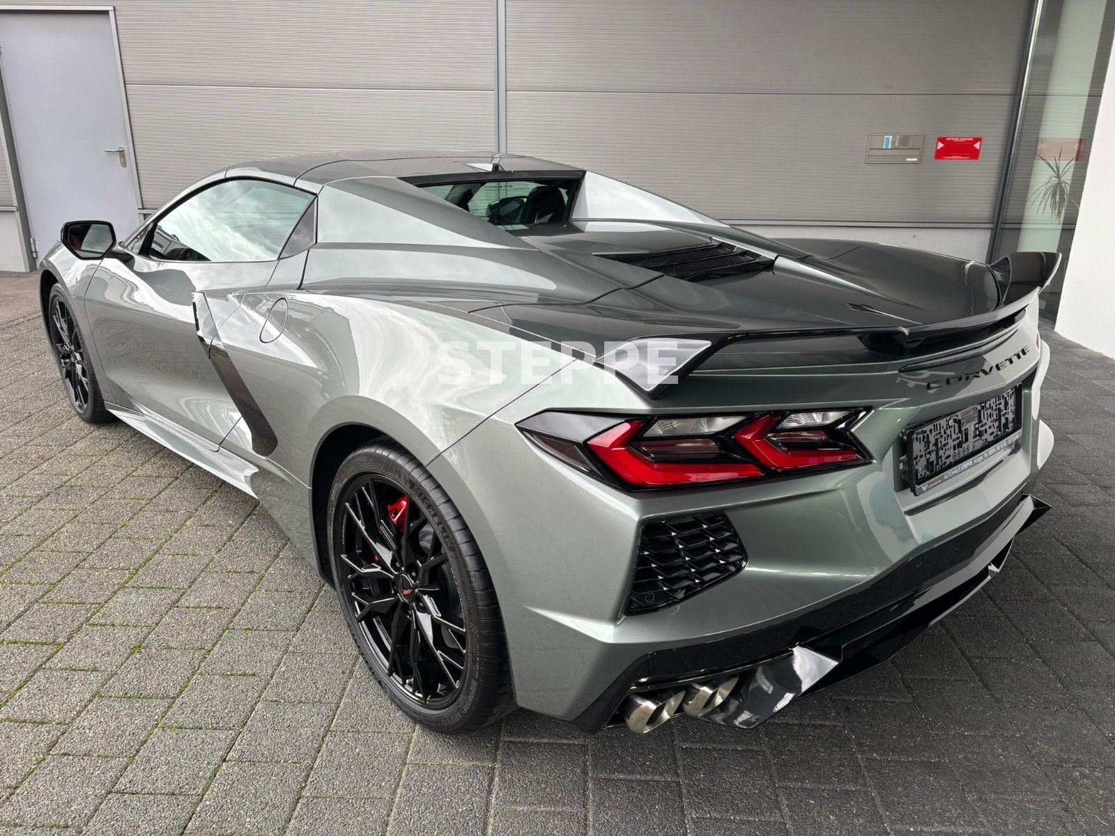 Corvette C8 Stingray Convertible 3LT Europamodell STEPPE