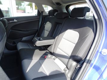 Hyundai Tucson 1.6CRDi 4x4 AUT.-NAVI-AHK-MOTOR DEFEKT-