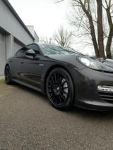Porsche Panamera Diesel -