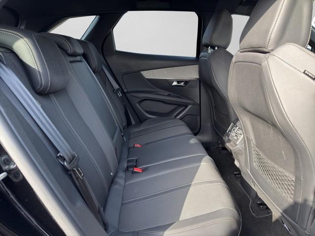 Peugeot 3008 Hybrid 136 GT +ACC+NAVI+LED+CAM+SHZ+