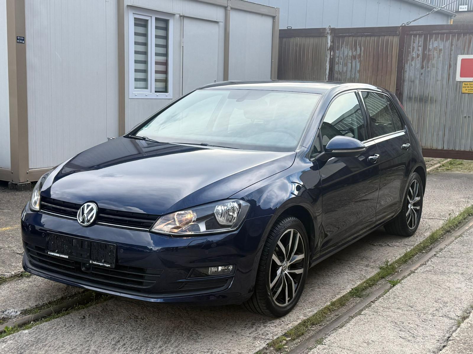 Volkswagen Golf VII Lim. Comfortline BMT   *NEU TÜV*