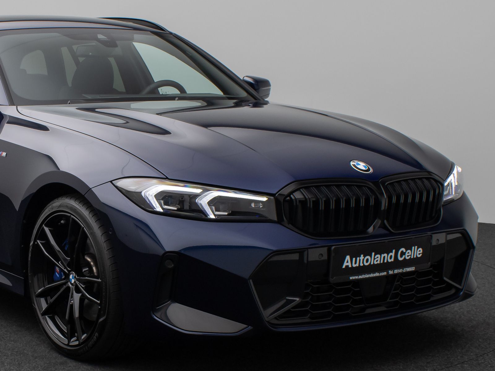 Fahrzeugabbildung BMW 320i M SportPro Panorama Kamera DAB HiFi Stop&Go