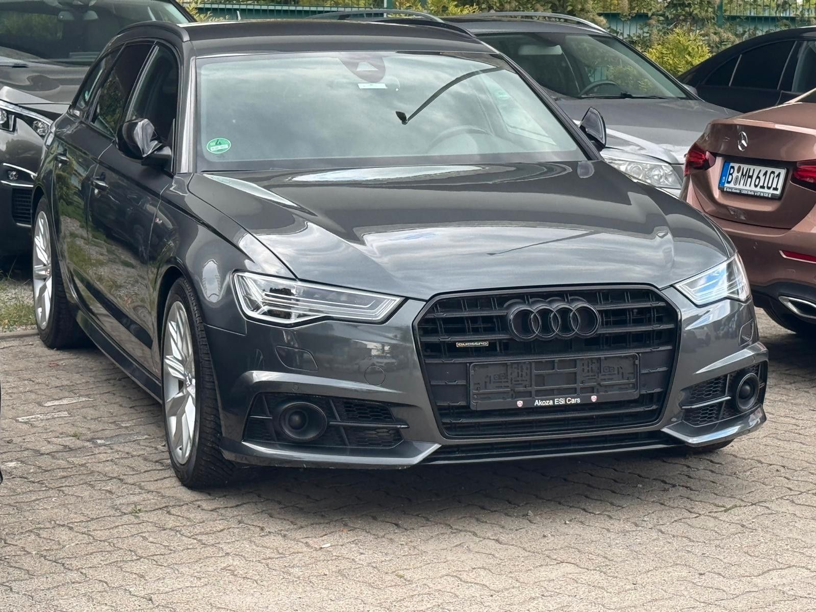Audi A6 - 1