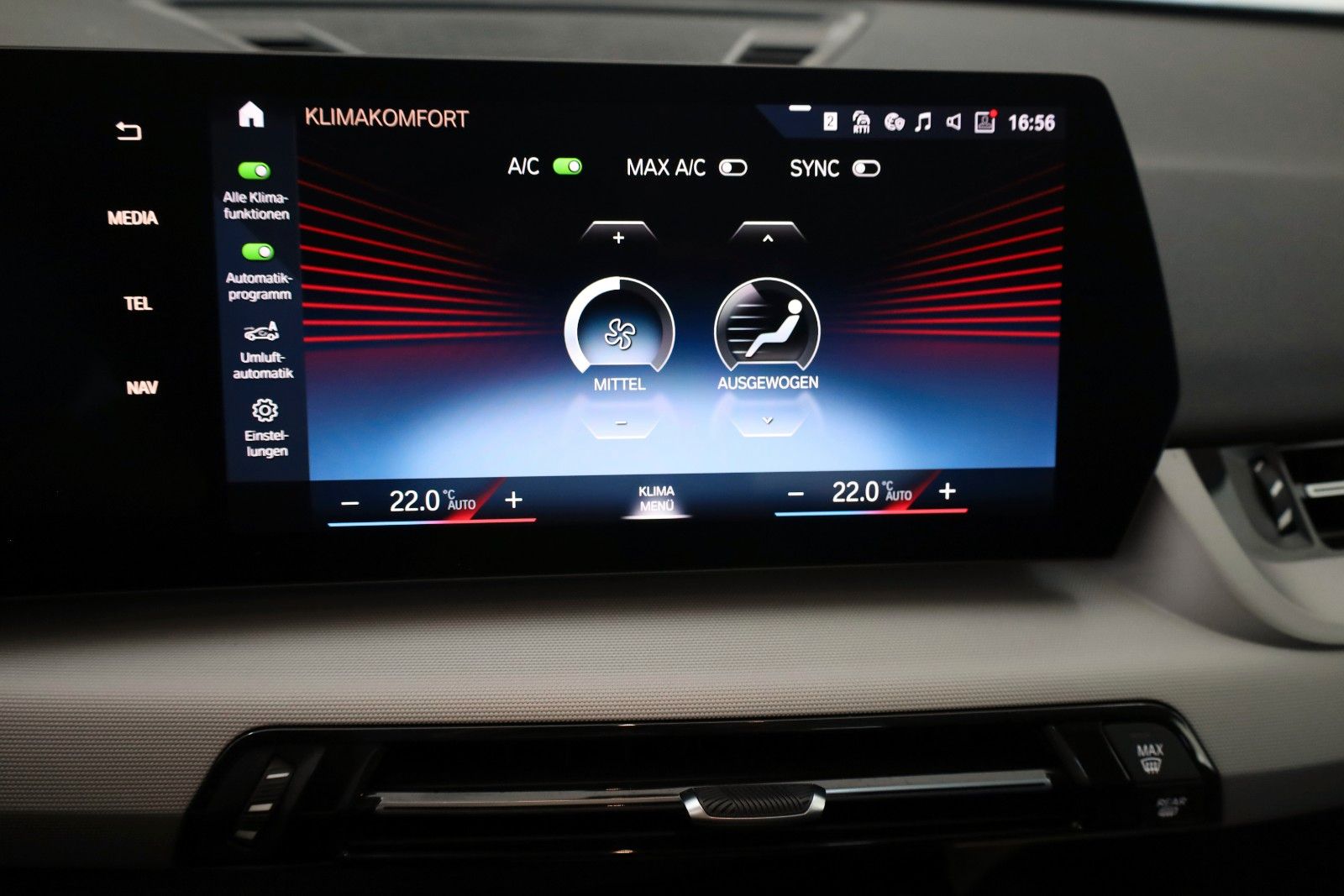 Fahrzeugabbildung BMW X1 25e xDrive Leder,Navi,LED,Kamera,ParkPak.,AHK