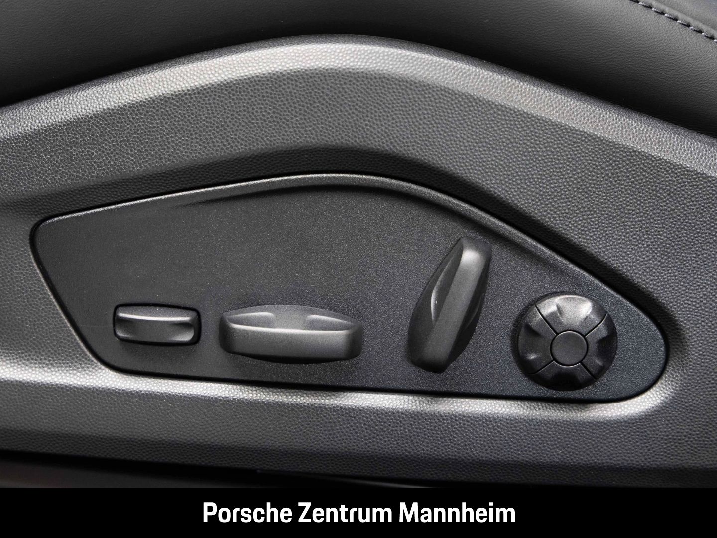 Porsche Macan - Bild 27