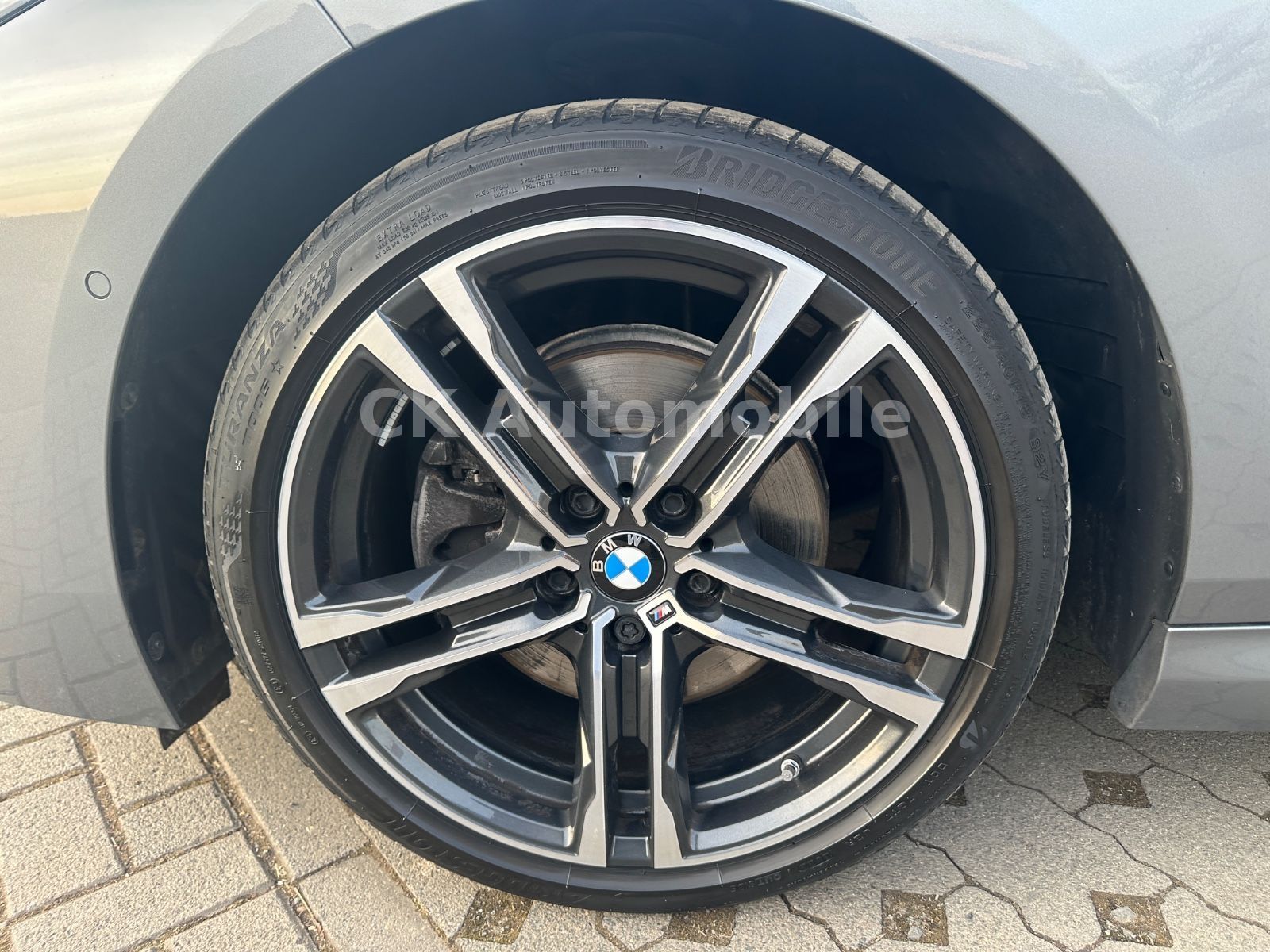 Fahrzeugabbildung BMW 218i Gran Coupé M-Sport/Shadow-LineNavi/LED