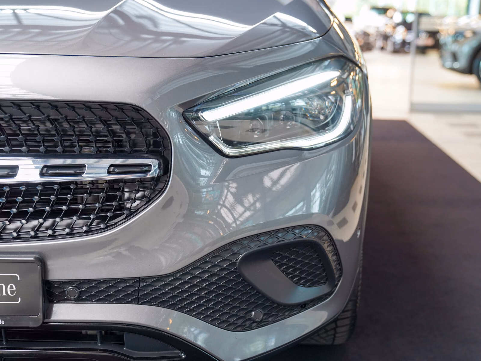 Mercedes-Benz GLA 4M Progressive MULTIBEAM AHK Standheizun, миниатюра 7