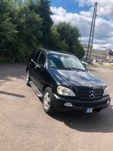 Mercedes-Benz Mercedes ML 270 CDI 4-Matic - gebrauchte Mercedes-Benz ML 270 aus dem Jahr 2003