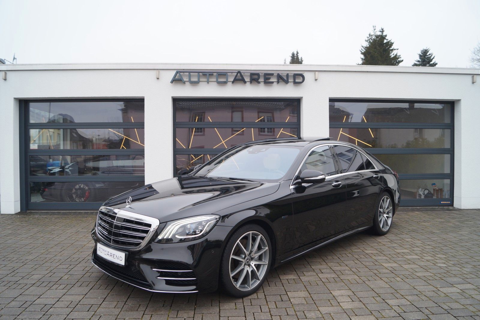 MERCEDES-BENZ S 560e Long *AMG Line, Pano, HUD, 360°, voll*