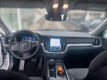 Volvo V60 Kombi Core