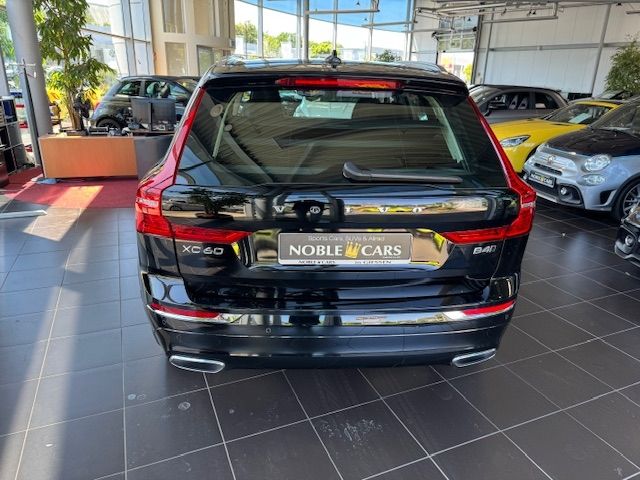 Fahrzeugabbildung Volvo XC60 Inscription AWD LEDER RFK 19"
