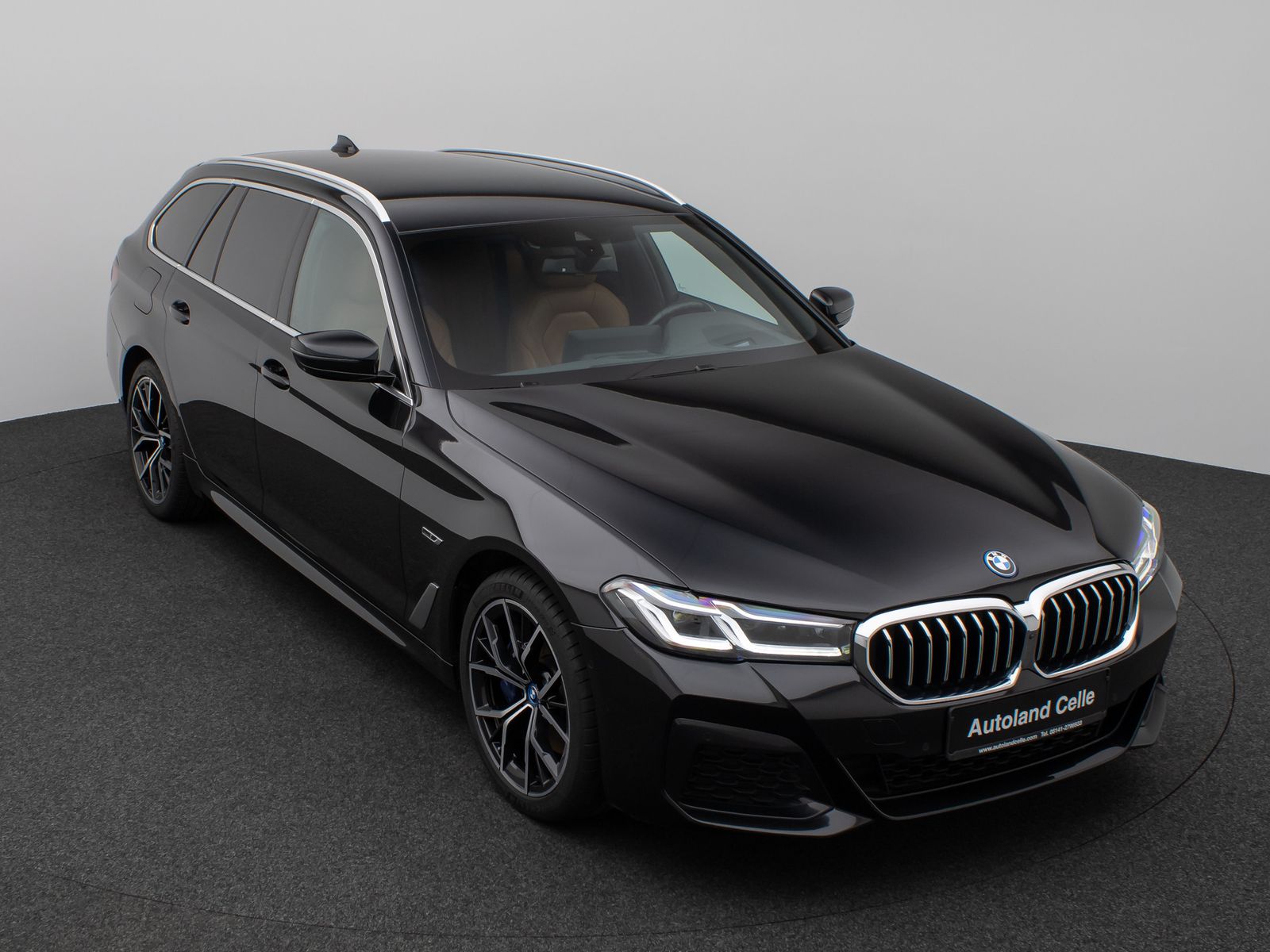 Fahrzeugabbildung BMW 530e xD M Sport Laser 360°HUD DAB H/K Komfort